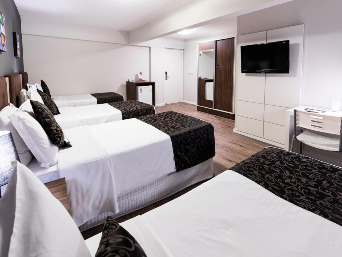 Hotel Sibara Spa & Convencoes Balneário Camboriú Værelse billede